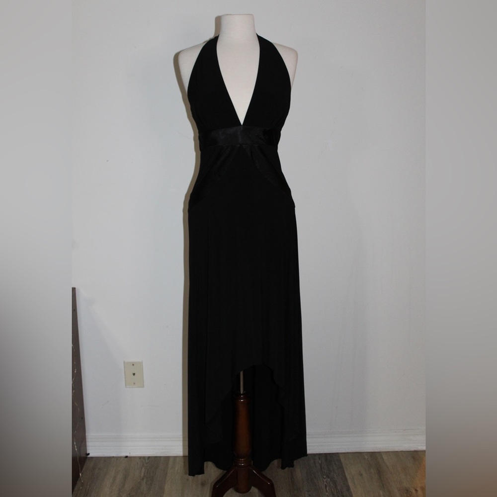 Black halter